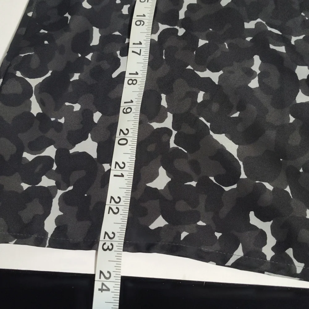 LOFT X Small Petite Black and Gray Abstract Blouse With Puff Sleeves
